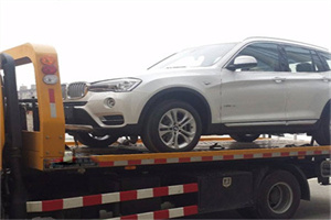 诸城拖车24小时服务电话